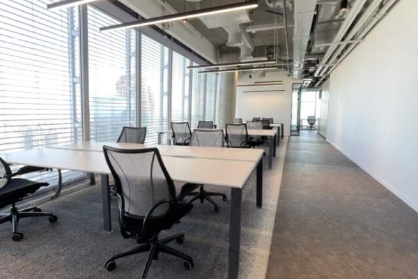 700 מ״ר במגדל יוקרתי בבורסה